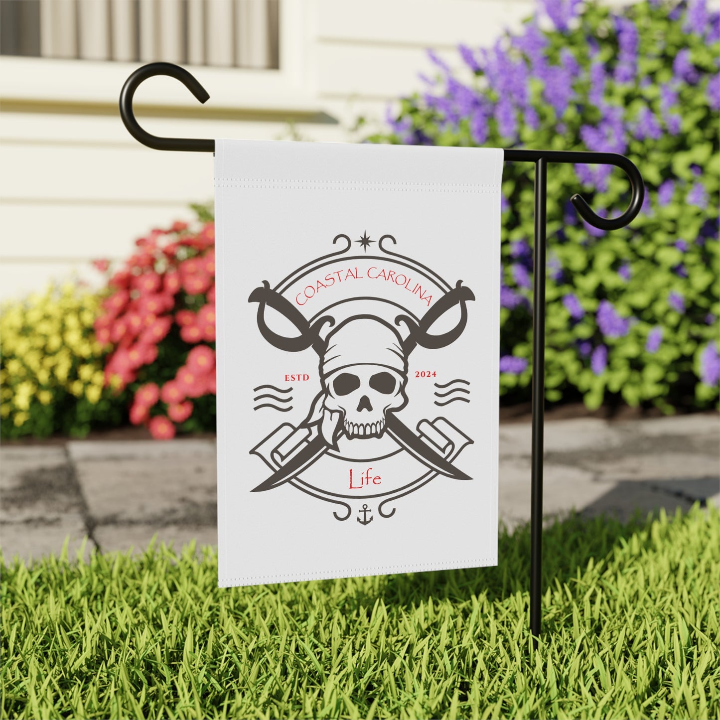Pirate Skull Coastal Garden or House Flag